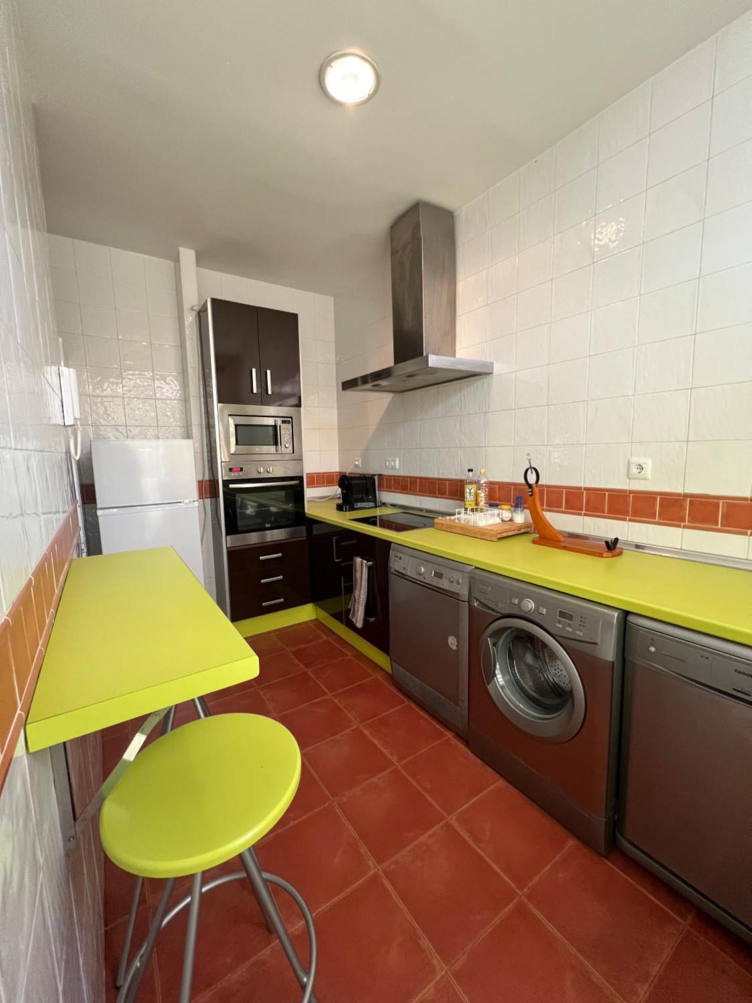 Apartamentos Sevilla Deluxe Rosales Лос-Росалес Экстерьер фото